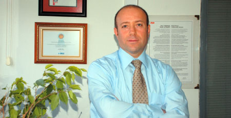 Arçelik A.Ş. Enerji ve Çevre Yöneticisi Fatih Özkadı: “Gold Certified Olmamız Bize İleriye Yönelik Hedef Koyma İmkanı Sağladı” Arçelik A.Ş. Enerji ve Çevre Yöneticisi Fatih Özkadı: “Gold Certified Olmamız Bize İleriye Yönelik Hedef Koyma İmkanı Sağladı”