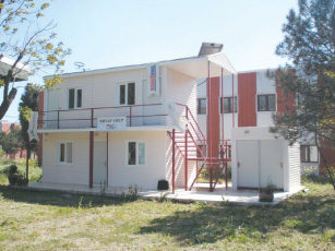 “Enerji Evi”nin Dış cephesi Eryap American Siding ile Giydirildi “Enerji Evi”nin Dış cephesi Eryap American Siding ile Giydirildi