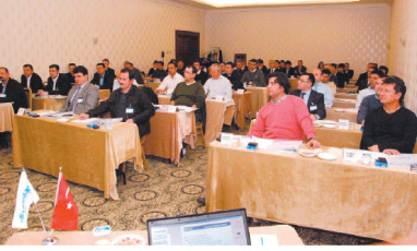 Standart Pompa Bayilerine Eğitim Verdi 