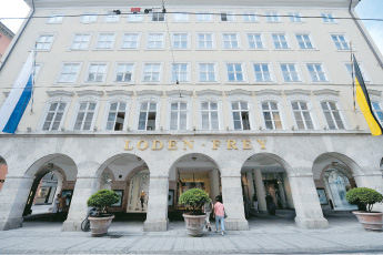 Münih’teki Loden-Frey Mağazasının  Modernleşmesi