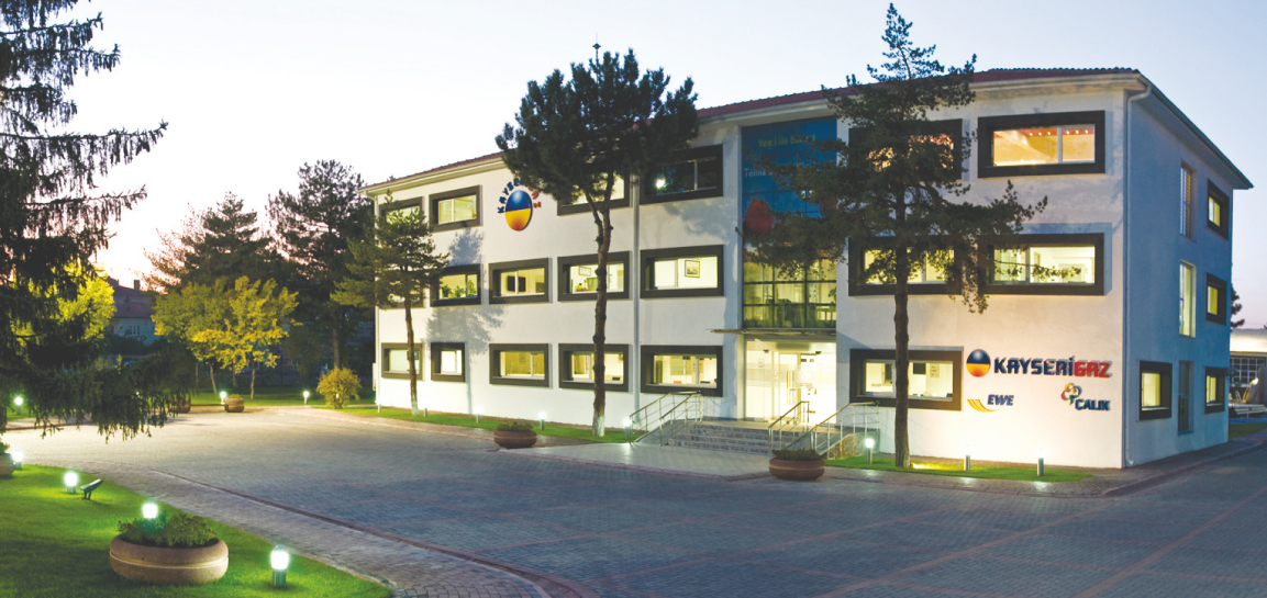 Kayserigaz Genel Müdürü Hasan Yasir Bora: “2011’de Toplam Doğalgaz Hacmimiz 540 Milyon Metreküp Oldu” Kayserigaz Genel Müdürü Hasan Yasir Bora: “2011’de Toplam Doğalgaz Hacmimiz 540 Milyon Metreküp Oldu”