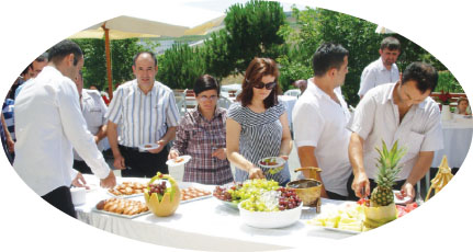 Ayvaz Çalışanları Yaz Şenliği ve Barbekü Partisinde Stres Attı