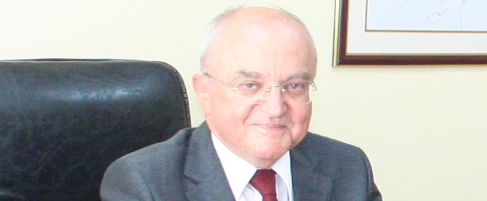 EMAS A.Ş. Şirket Müdürü Cahit Köse: “ELGİNKAN Topluluğu Olarak Üretimimizin Yüzde 60’ını Dış Pazara, Yüzde 40’ını da İç Pazara Sunma Hedefindeyiz” EMAS A.Ş. Şirket Müdürü Cahit Köse: “ELGİNKAN Topluluğu Olarak Üretimimizin Yüzde 60’ını Dış Pazara, Yüzde 40’ını da İç Pazara Sunma Hedefindeyiz”