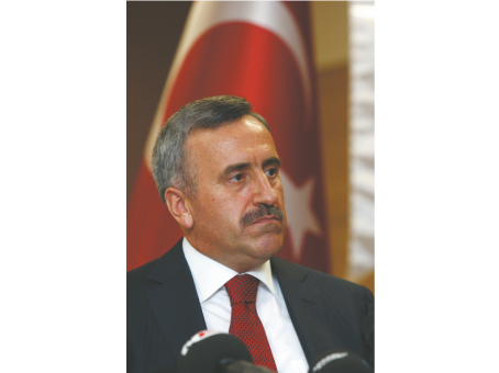 Bakan Şimşek ve Hasan Köktaş Enerji Sektöründeki Özelleştirmeleri Değerlendirdi Bakan Şimşek ve Hasan Köktaş Enerji Sektöründeki Özelleştirmeleri Değerlendirdi