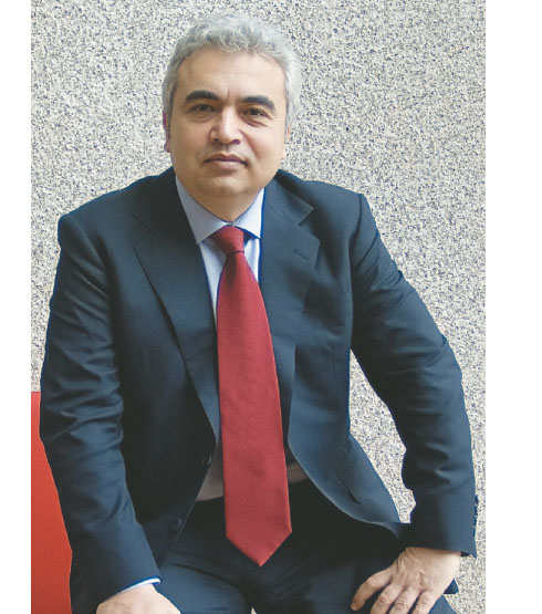IEA Başekonomisti Dr. Fatih Birol: “Türkiye’nin Önünde Üç Yol Var; Enerji Verimliliği, Yenilenebilir IEA Başekonomisti Dr. Fatih Birol: “Türkiye’nin Önünde Üç Yol Var; Enerji Verimliliği, Yenilenebilir