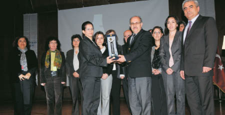 Elginkan Vakfı’nın “2010 Yılı Türk Kültürü Araştırma ve Teknoloji Ödülleri” Sahiplerini Buldu Elginkan Vakfı’nın “2010 Yılı Türk Kültürü Araştırma ve Teknoloji Ödülleri” Sahiplerini Buldu