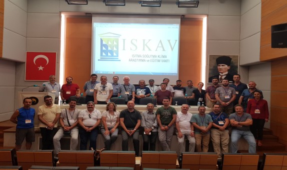 Ulusal İKS Eğitmenleri Konferansı Gerçekleştirildi Ulusal İKS Eğitmenleri Konferansı Gerçekleştirildi