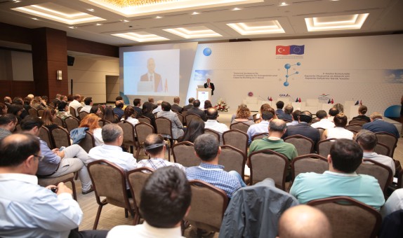 F-GAZLARI KONUSUNDA KAPASİTE OLUŞTURMA PROJESİ TOPLANTISI GERÇEKLEŞTİ F-GAZLARI KONUSUNDA KAPASİTE OLUŞTURMA PROJESİ TOPLANTISI GERÇEKLEŞTİ