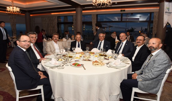 Geleneksel Hale Gelen DOSİDER İftar Daveti 22 Haziran 2015 Tarihinde Gerçekleşti