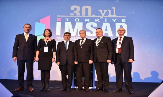 Müşavirler, Müteahhitler ve Malzeme Üreticileri Türk inşaat sektörünün 2015 yılı rotasını çizdi: "Sektör işbirliği yapacak Türkiye kazanacak"