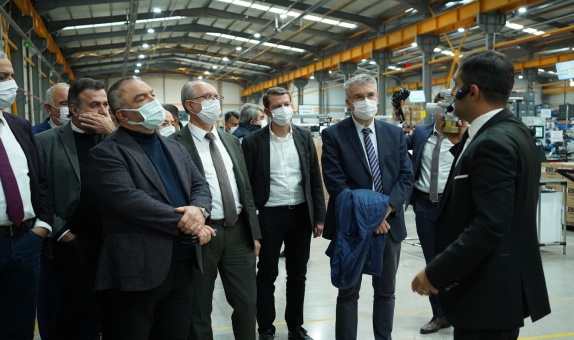 Eska'nın Fabrika Lansmanında Doğalgaz Sektörü Bir Araya Geldi