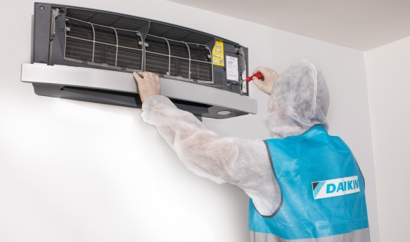 Daikin Uyarıyor: "Klima Bakımını İhmal Etmeyin" Daikin Uyarıyor: "Klima Bakımını İhmal Etmeyin"