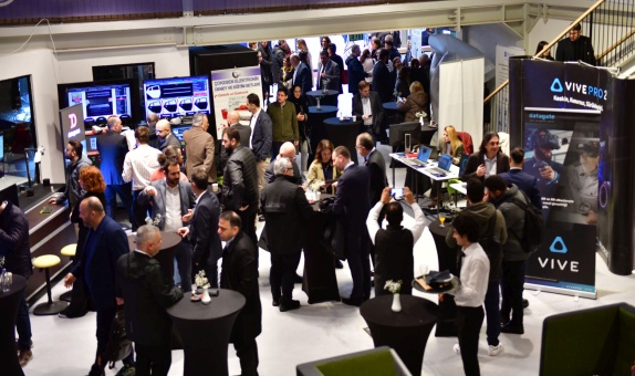 Sanayinin Makina Hangar'ı Açıldı