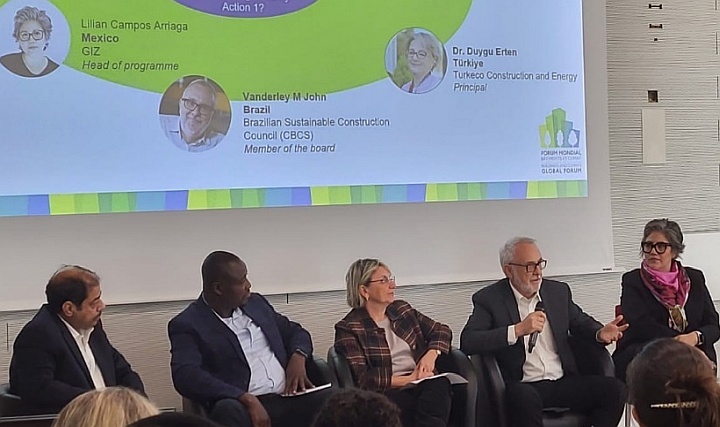 Tüm Yaşam Karbon Değerlendirmesi ve Sertifikasyon Sistemlerinde Uyum Duygu Erten, Ph.D., P.E., AIA, BREEAM Fellow, LEED AP Tüm Yaşam Karbon Değerlendirmesi ve Sertifikasyon Sistemlerinde Uyum Duygu Erten, Ph.D., P.E., AIA, BREEAM Fellow, LEED AP