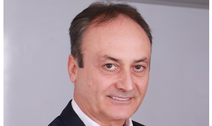 Tatlı Dil Yılanı Deliğinden Çıkarır