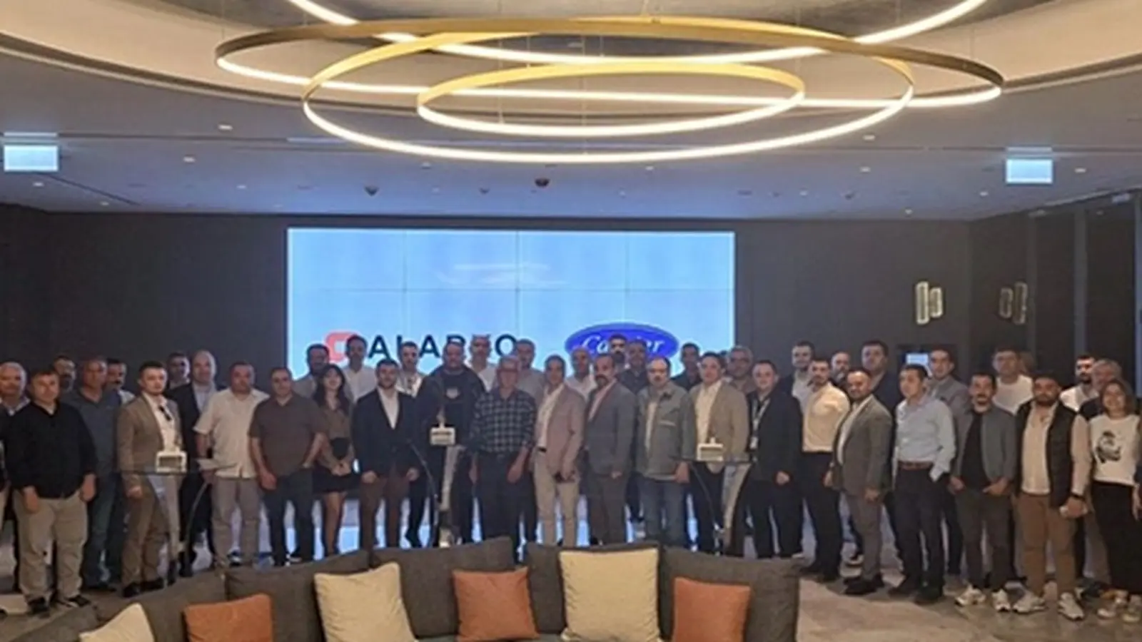 Alarko Carrier'dan yeni nesil ısı pompası lansmanı ve bayi buluşması Alarko Carrier'dan yeni nesil ısı pompası lansmanı ve bayi buluşması