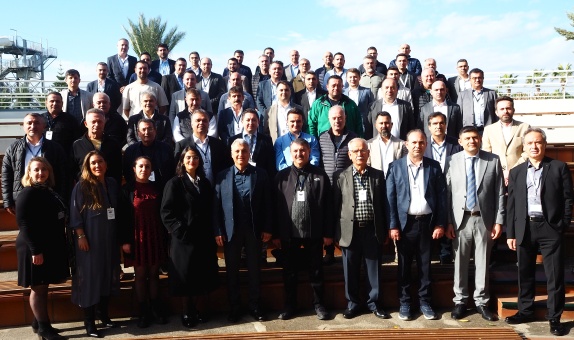 Alarko Carrier'ın Alarko Marka Bayileri Antalya'da Bir Araya  Geldi