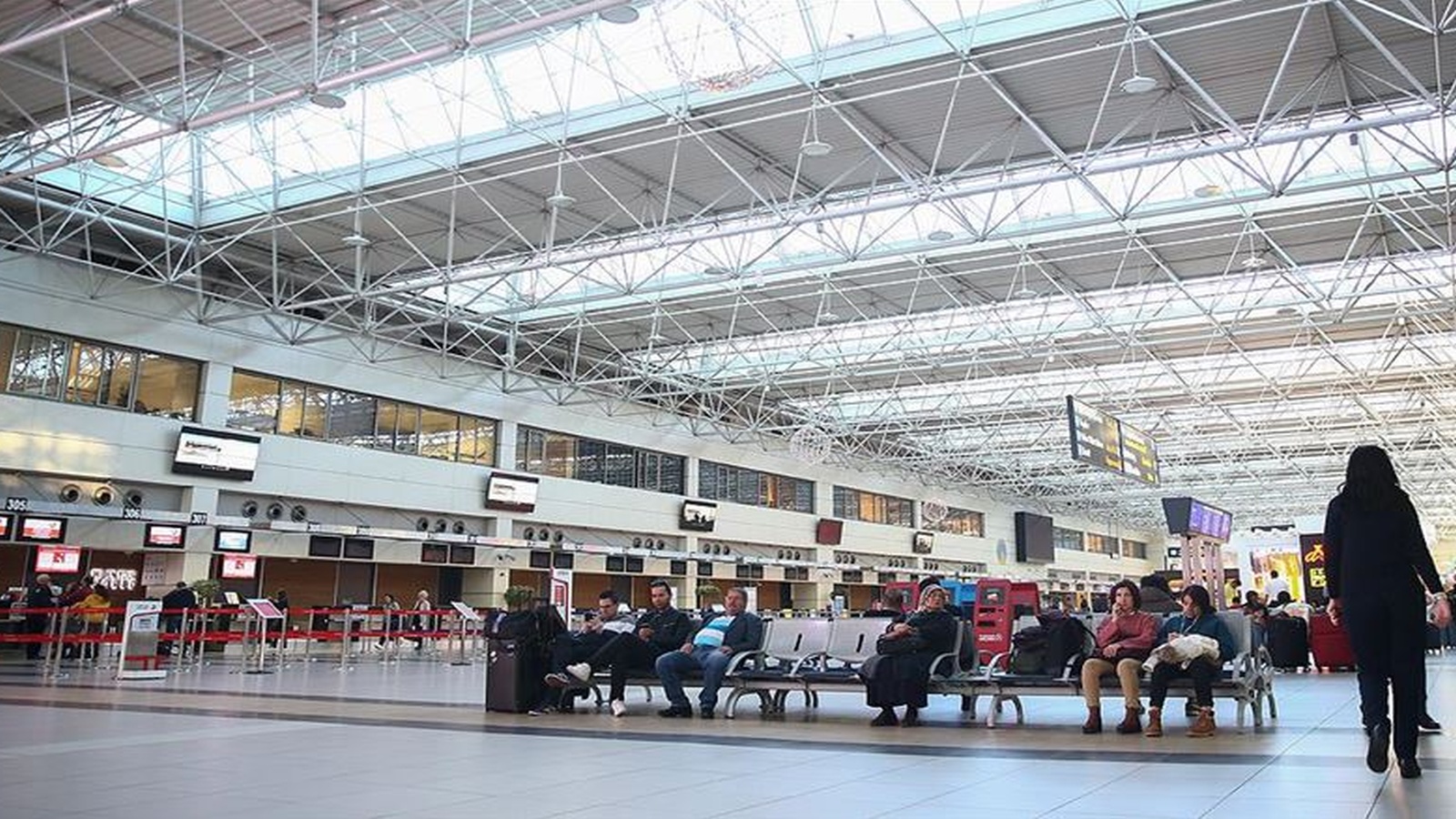 Doğu İklimlendirme'den Antalya Havalimanı'nda konfor ve verimliliği bir araya getiren havalandırma çözümleri Doğu İklimlendirme'den Antalya Havalimanı'nda konfor ve verimliliği bir araya getiren havalandırma çözümleri