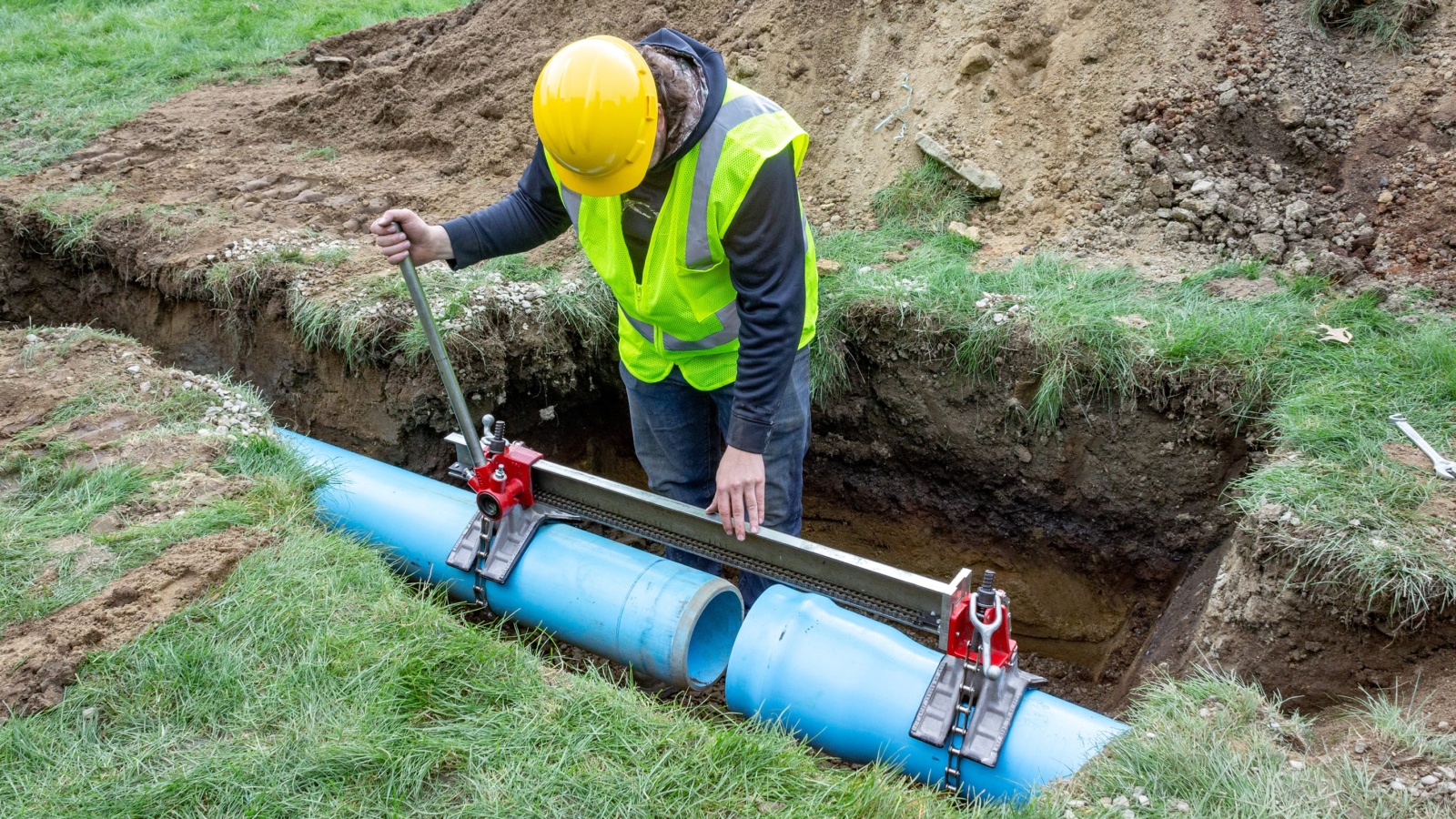 Dünya; Su, Petrol ve Gaz Hatlarını Plastik Borularla Yeniden İnşa Ediyor