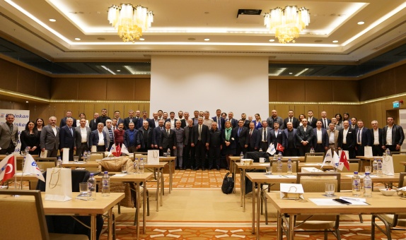 Emas, Bayileri ile İstanbul'da Buluştu Emas, Bayileri ile İstanbul'da Buluştu