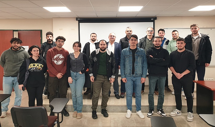Form Endüstri Tesisleri Genel Müdürü Güray Korun Geleceğin Mühendisleriyle Buluştu