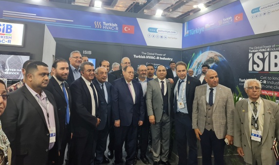 İSİB, Mısır'a Milli Katılım Organizasyonu Düzenledi