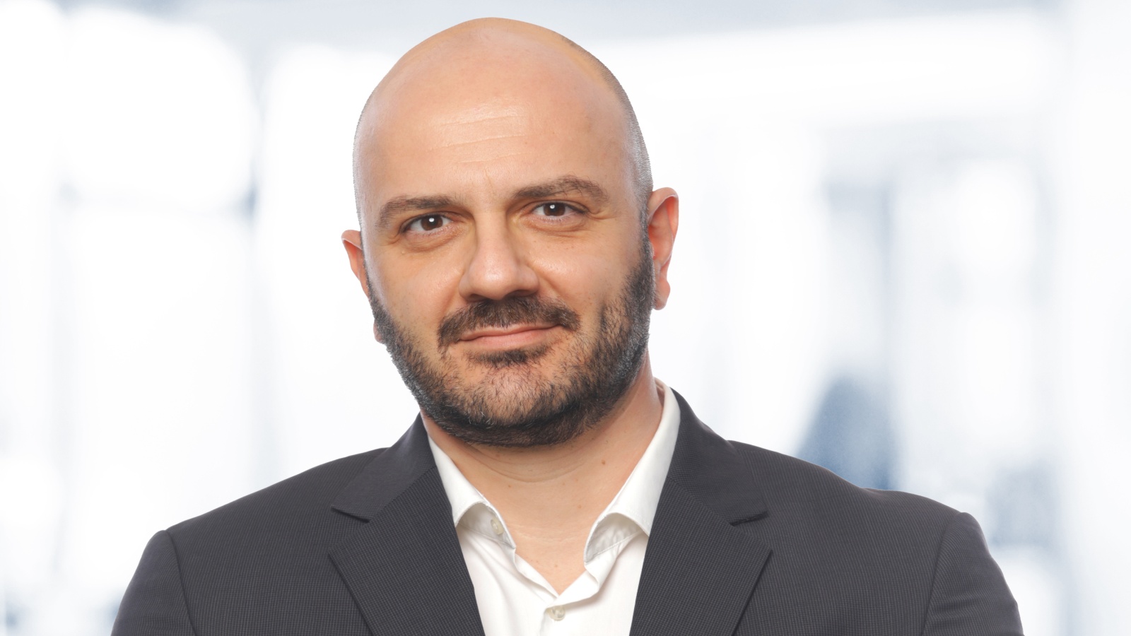 İzocam'da Üst Düzey Görev Değişimi: Kerem Kürklü, Genel Direktörlüğe Atandı İzocam'da Üst Düzey Görev Değişimi: Kerem Kürklü, Genel Direktörlüğe Atandı