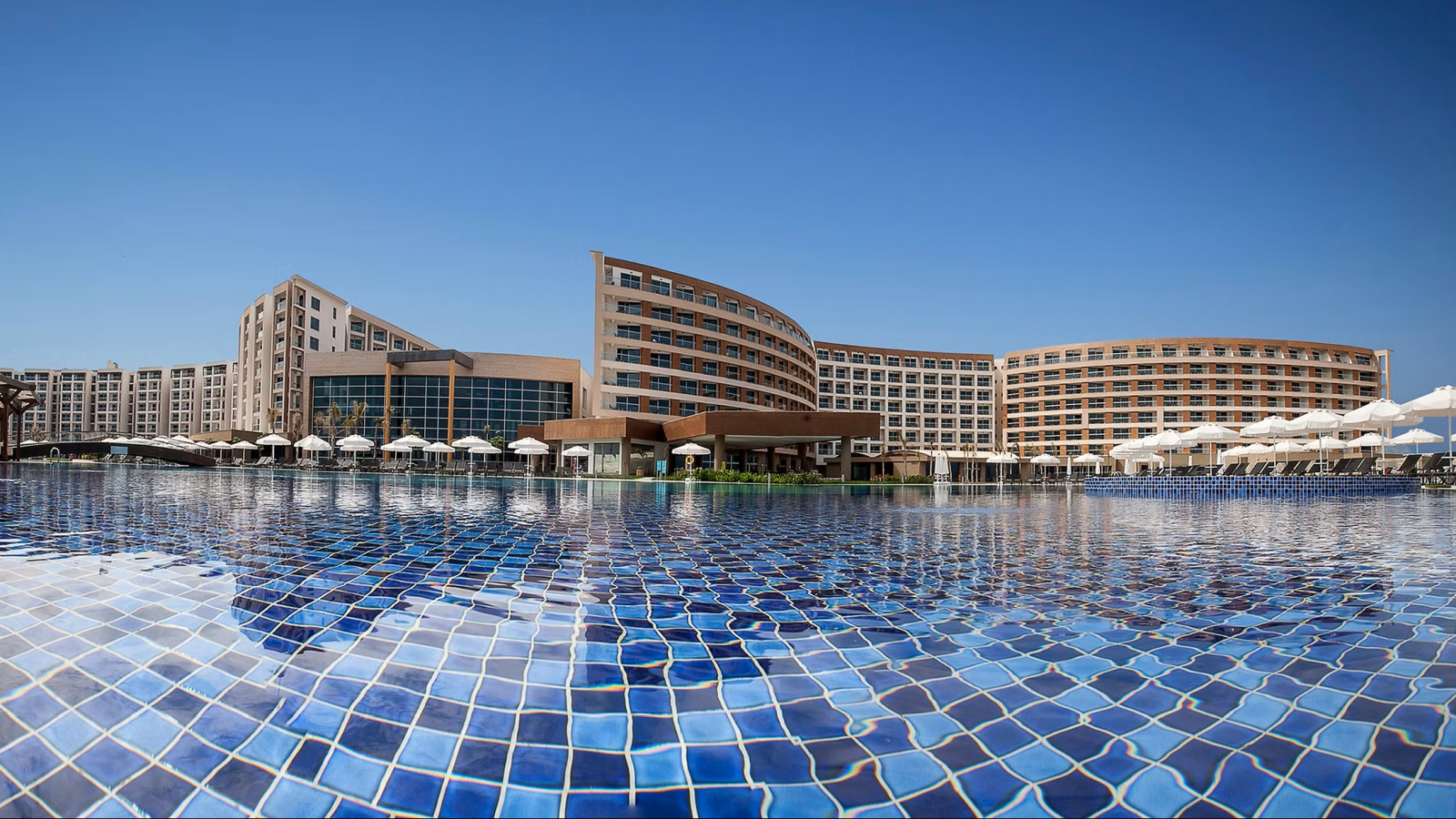 Kıbrıs Elexus Hotel & Resort 'de Modern İklimlendirme Çözümleri