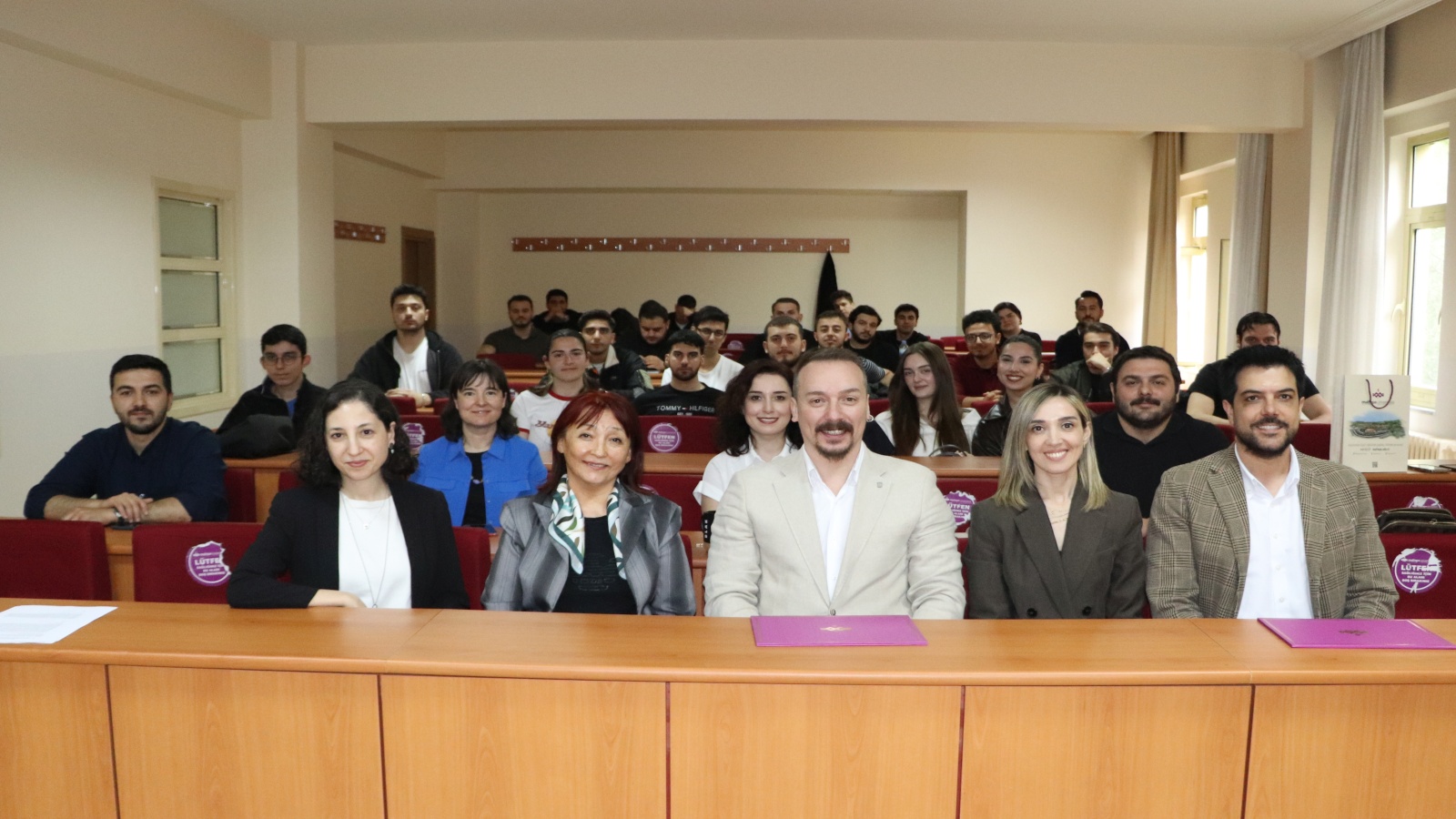 Mitsubishi Electric Türkiye, Maltepe Üniversitesi öğrencileriyle buluştu Mitsubishi Electric Türkiye, Maltepe Üniversitesi öğrencileriyle buluştu