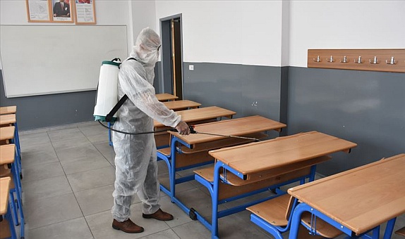 Okullar ve Kreşlerde Pandemi Tedbirleri Okullar ve Kreşlerde Pandemi Tedbirleri