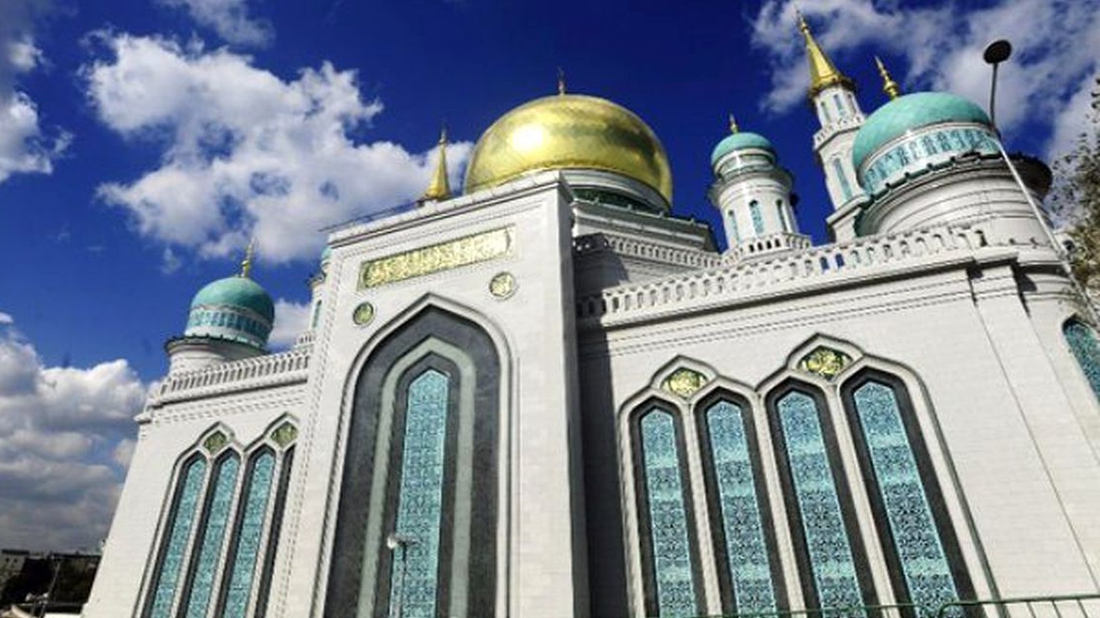 Rusya'nın 8.000 Kişilik Magas Camii'nin iklimlendirmesinde İmbat imzası