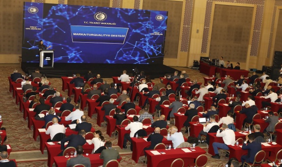 Türk İklimlendirme Sektörü'nün Yeni Dönem Stratejileri Masaya Yatırıldı Türk İklimlendirme Sektörü'nün Yeni Dönem Stratejileri Masaya Yatırıldı