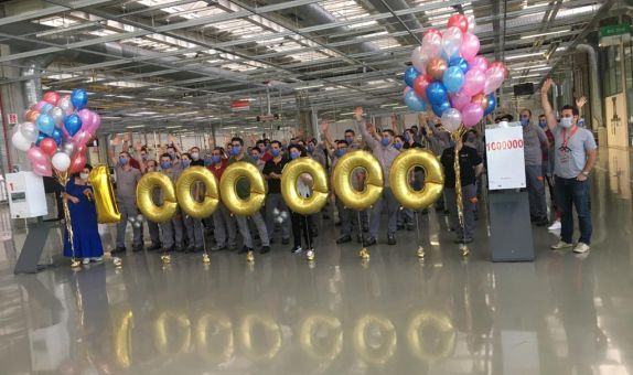 Viessmann Manisa'dan 1 Milyon Kutlaması!