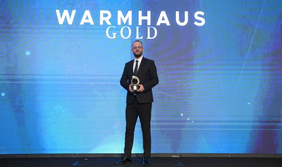 Warmhaus'a Mükemmel Müşteri Memnuniyetinde Gold Ödülü Warmhaus'a Mükemmel Müşteri Memnuniyetinde Gold Ödülü