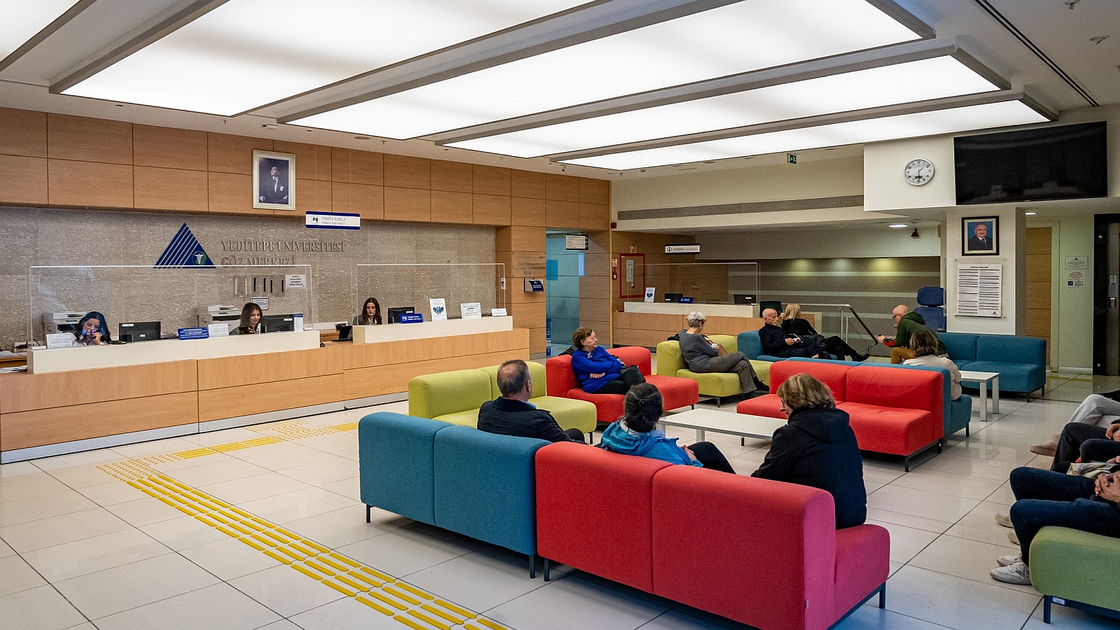 Yeditepe Göz Hastanesi, Form Endüstri Ürünleri'ni Seçti