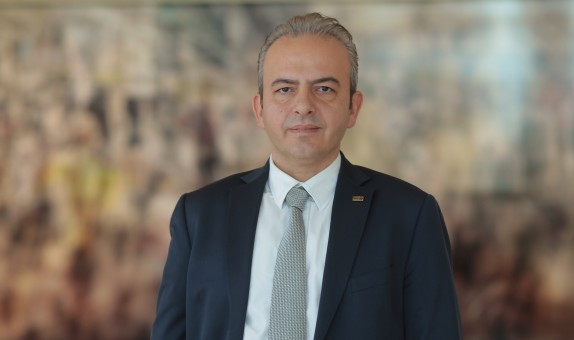 "İklimlendirme Sektörünün Yıldızı Parlıyor" "İklimlendirme Sektörünün Yıldızı Parlıyor"