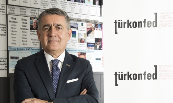 TÜRKONFED Yönetim Kurulu Başkanı Orhan Turan: "Sürdürülebilir Bir Büyüme İçin Önce Küçüğü Düşünmek Gerek'' TÜRKONFED Yönetim Kurulu Başkanı Orhan Turan: "Sürdürülebilir Bir Büyüme İçin Önce Küçüğü Düşünmek Gerek''